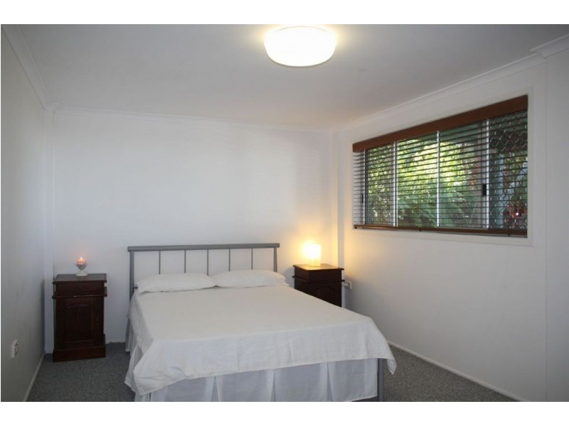 13 Mowlam Street, Eimeo QLD 4740