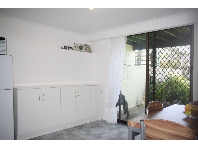 13 Mowlam Street, Eimeo QLD 4740