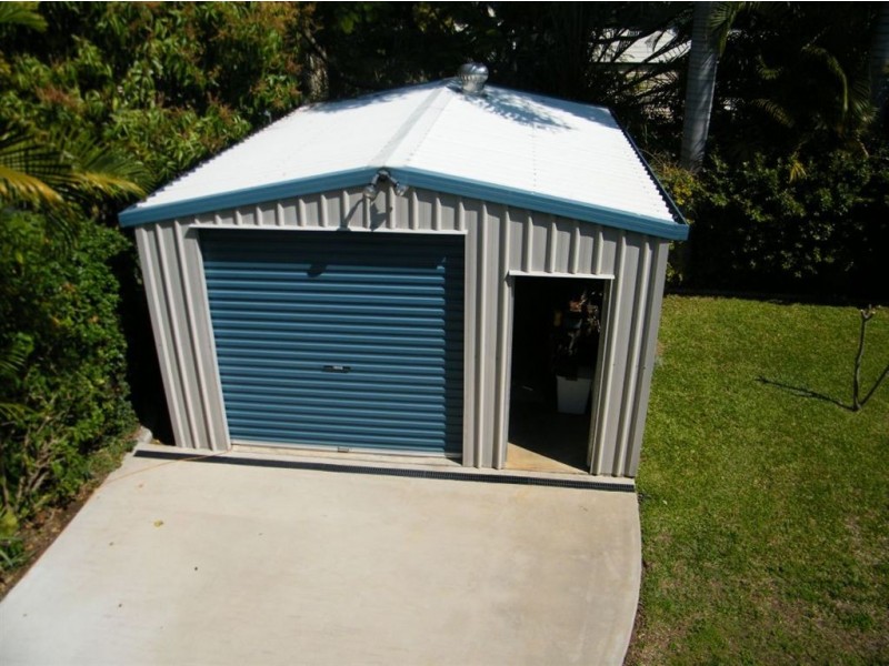 10 Wickham Street, Moranbah QLD 4744