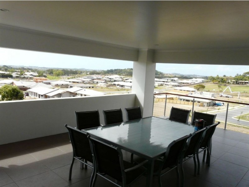 42 Douglas Crescent, Rural View QLD 4740