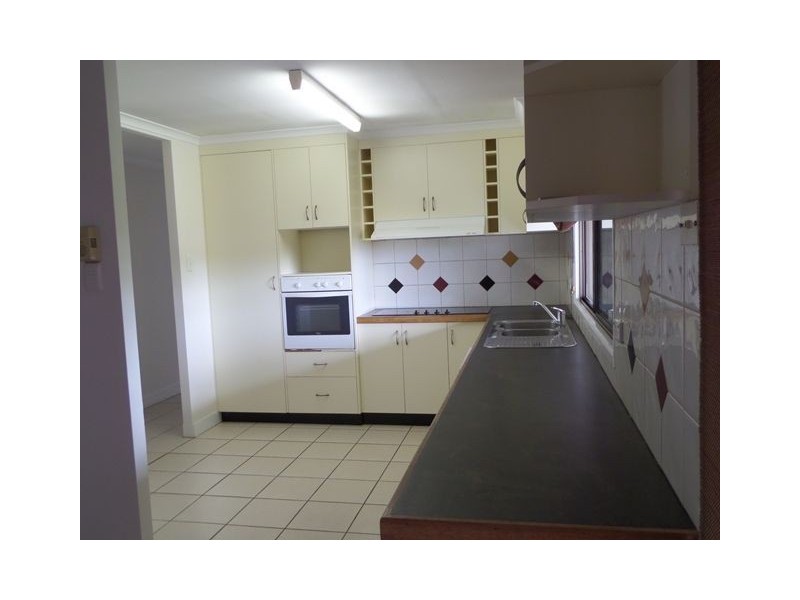 14 Hillside Crescent, Mount Pleasant QLD 4740