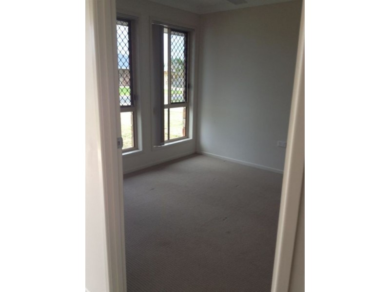 23 Lucy Court, Mirani QLD 4754