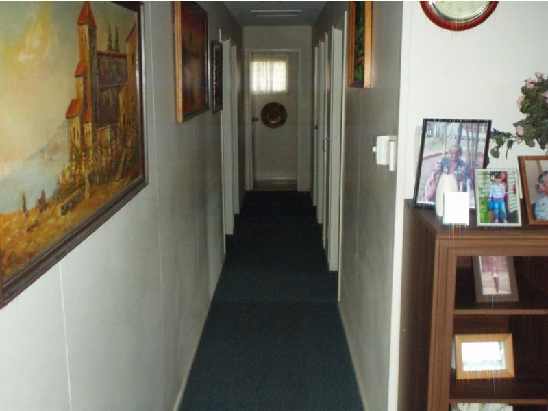 29 Beardmore Crescent, Dysart QLD 4745