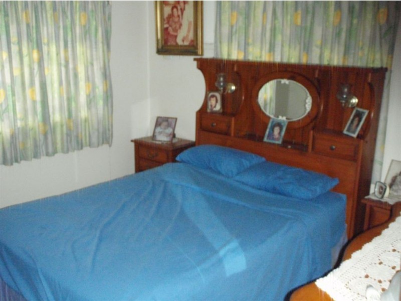 29 Beardmore Crescent, Dysart QLD 4745