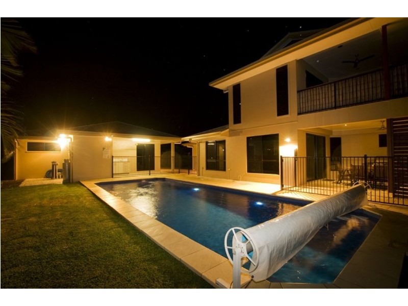 9 Bonsai Court, Glenella QLD 4740