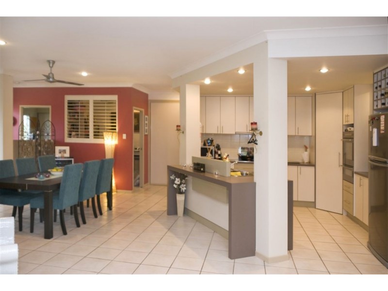 4 Francey Drive, Glenella QLD 4740