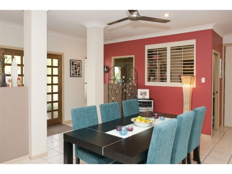 4 Francey Drive, Glenella QLD 4740