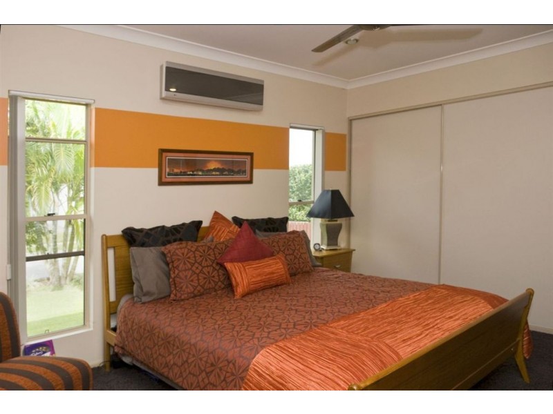 4 Francey Drive, Glenella QLD 4740