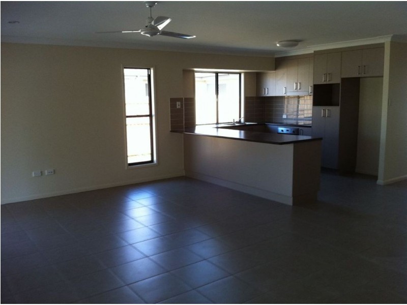 26 Sonoran Street, Rural View QLD 4740