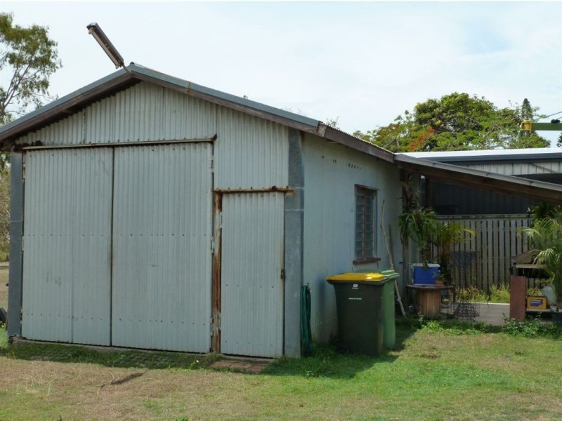 23 Redcliffe Avenue, Seaforth QLD 4741