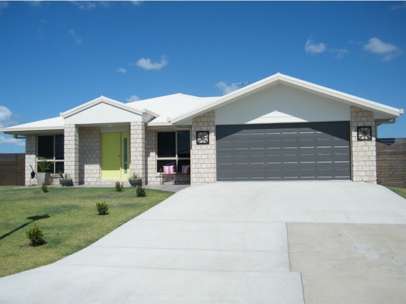 1 Amelia Drive, Mirani QLD 4754