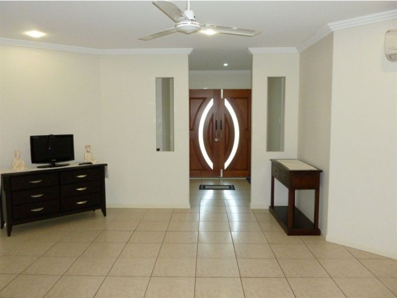 4 Joseph Court, Glenella QLD 4740