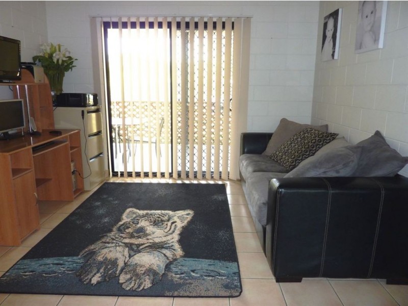 65 Windsor Drive, Hay Point QLD 4740