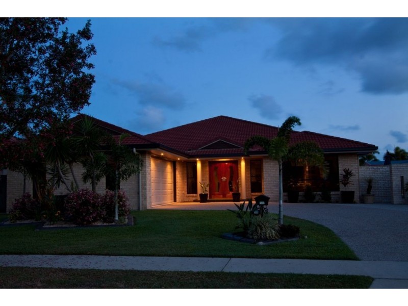 10 Gingham Street, Glenella QLD 4740