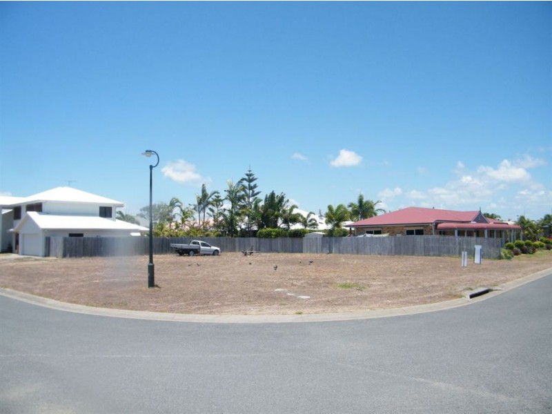 4 Pearl Street, East Mackay QLD 4740