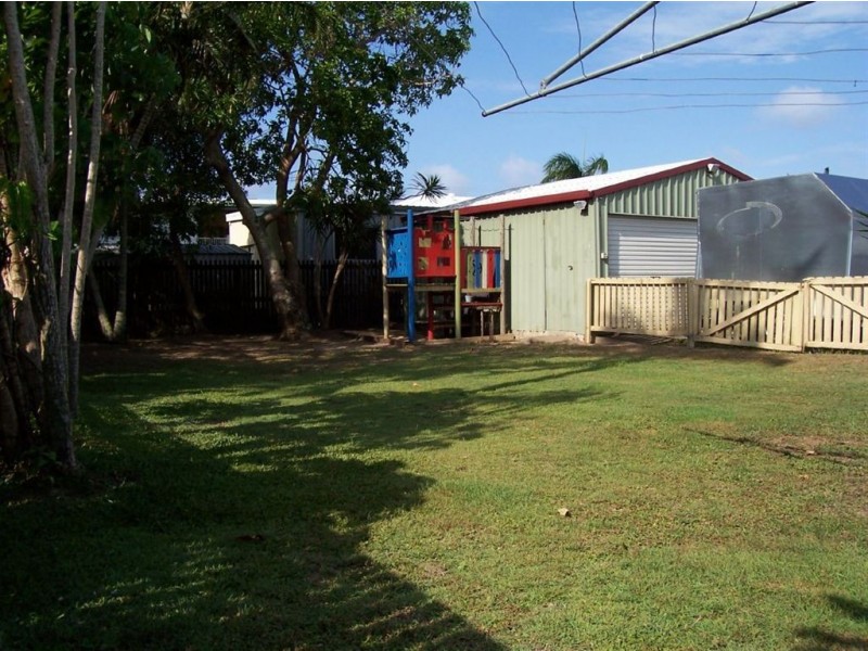 20 Magpie Street, Slade Point QLD 4740
