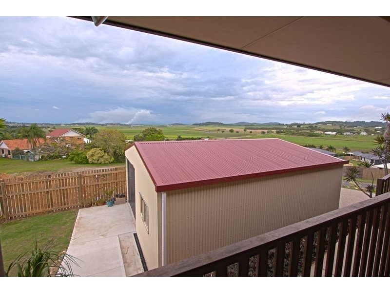6 Essex Court, Mackay QLD 4740
