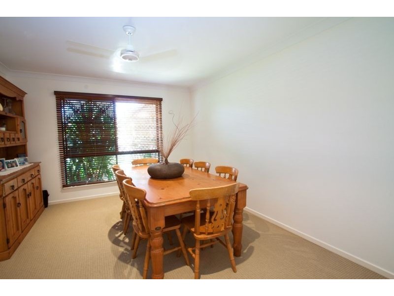 2 Seaside Place, Blacks Beach QLD 4740