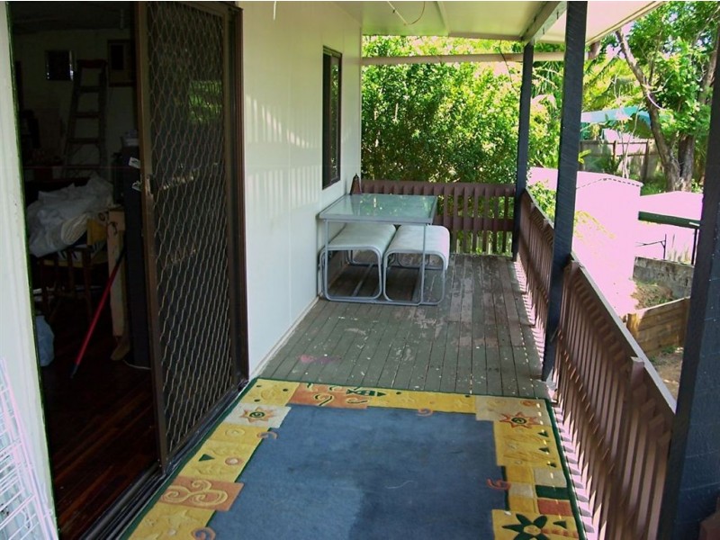 1 Alexander Street, Rural View QLD 4740