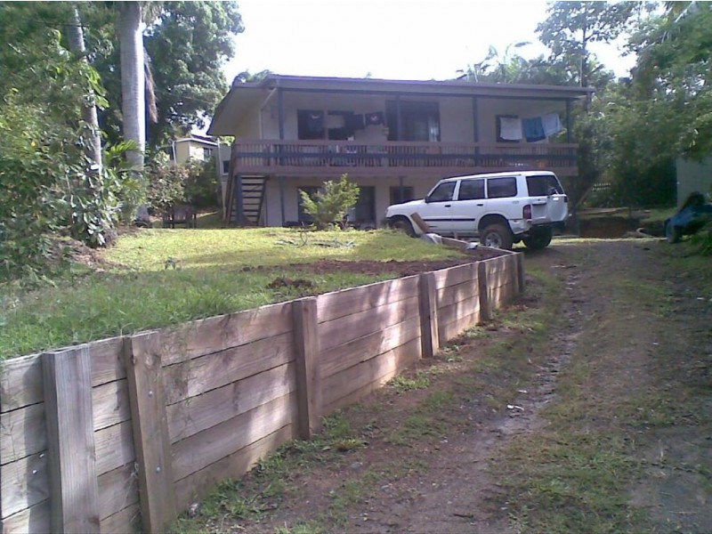 1 Alexander Street, Rural View QLD 4740