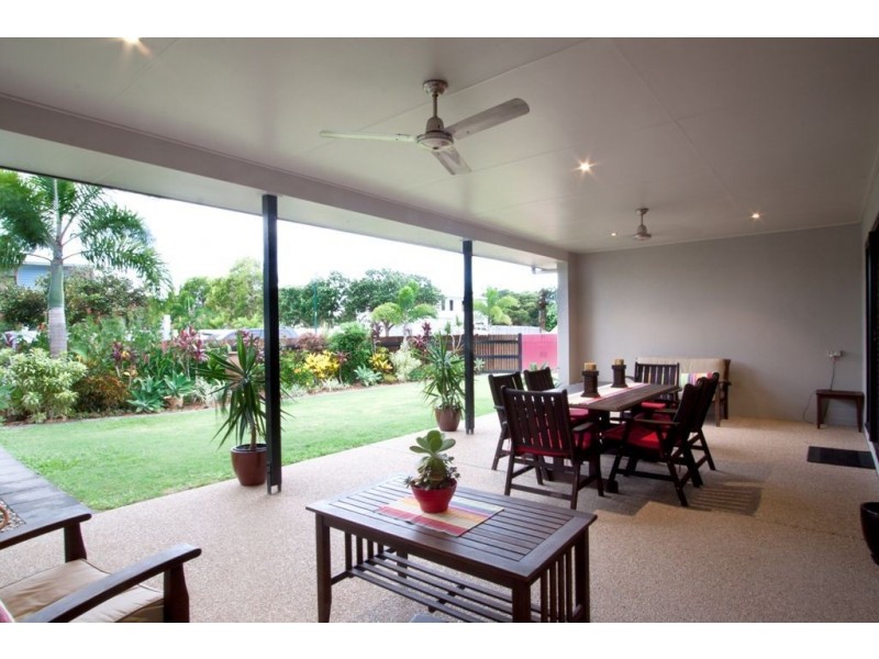 18 Corella Way, Blacks Beach QLD 4740