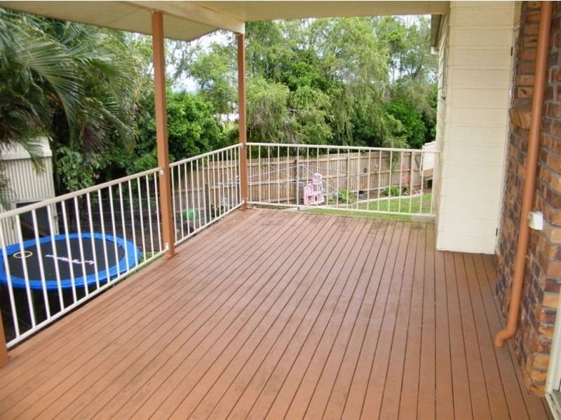38 Bradman Drive, Glenella QLD 4740