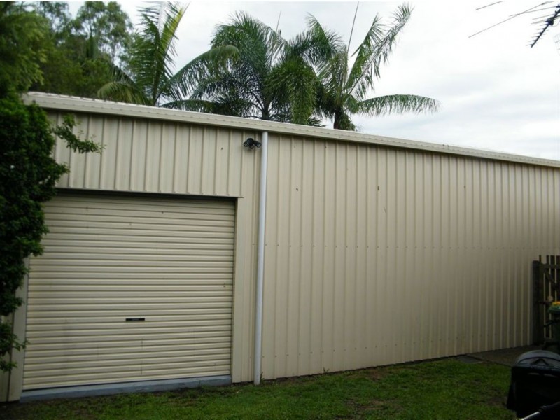 38 Bradman Drive, Glenella QLD 4740