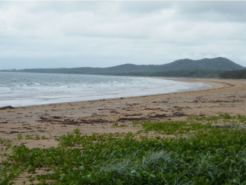 35 Rasmussen Avenue, Hay Point QLD 4740