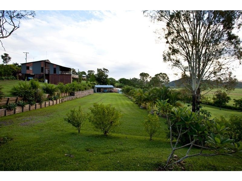 20 Grieshaber Drive, Sarina QLD 4737