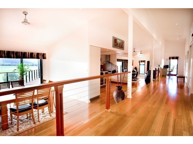 20 Grieshaber Drive, Sarina QLD 4737