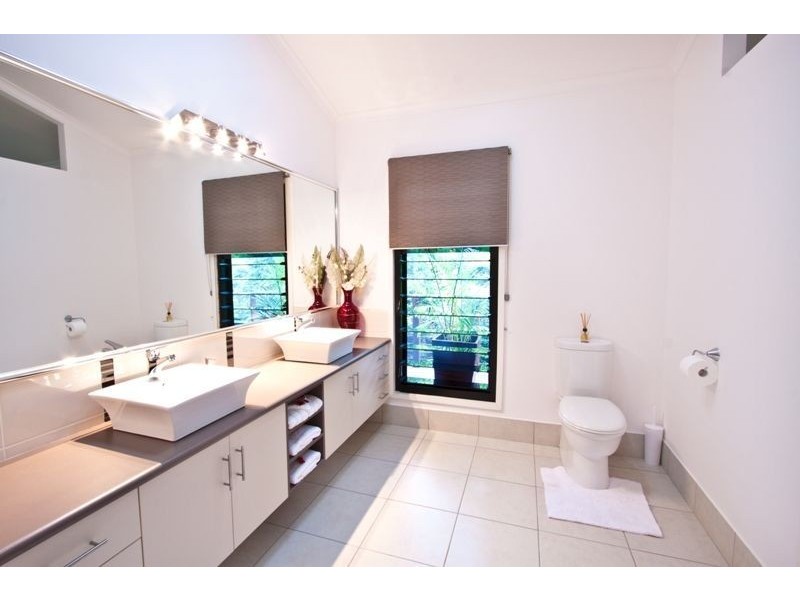 20 Grieshaber Drive, Sarina QLD 4737