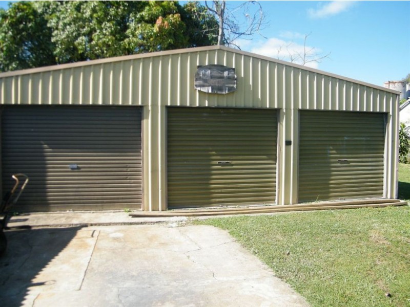 1 Ibis Street, Slade Point QLD 4740