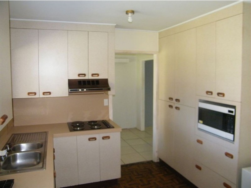1 Ibis Street, Slade Point QLD 4740