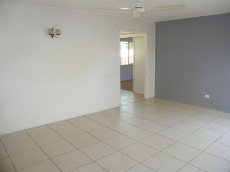 1 Ibis Street, Slade Point QLD 4740