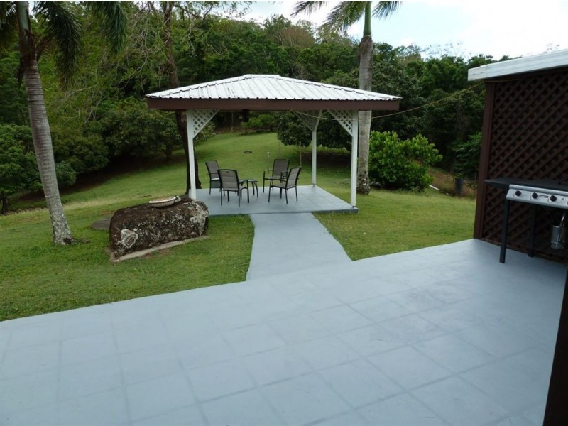 84 Dunwoody Road, Seaforth QLD 4741