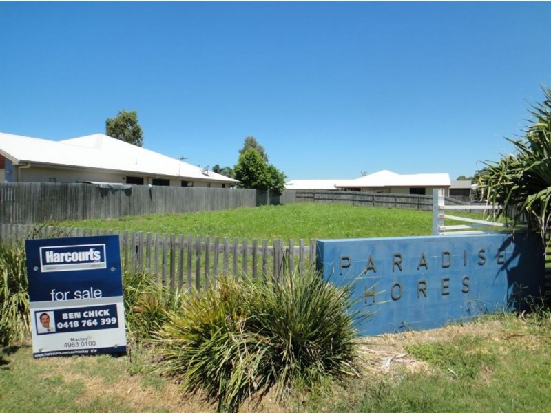 2 Seafarer Court, Blacks Beach QLD 4740