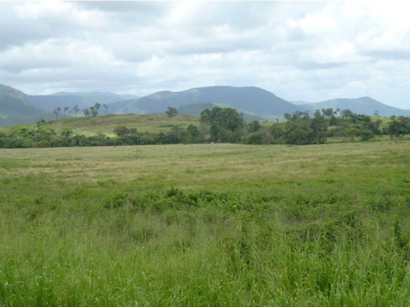 93 Wales Road, Yalboroo QLD 4741