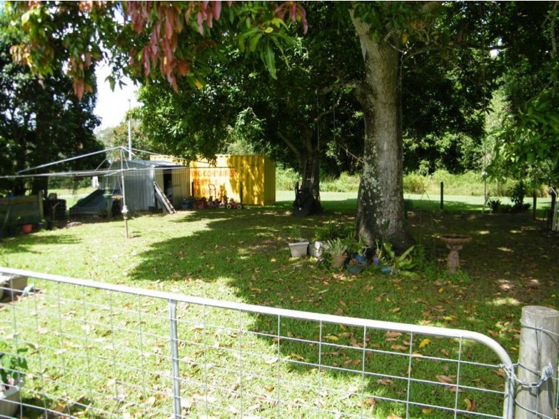 22 Creek Street, Walkerston QLD 4751