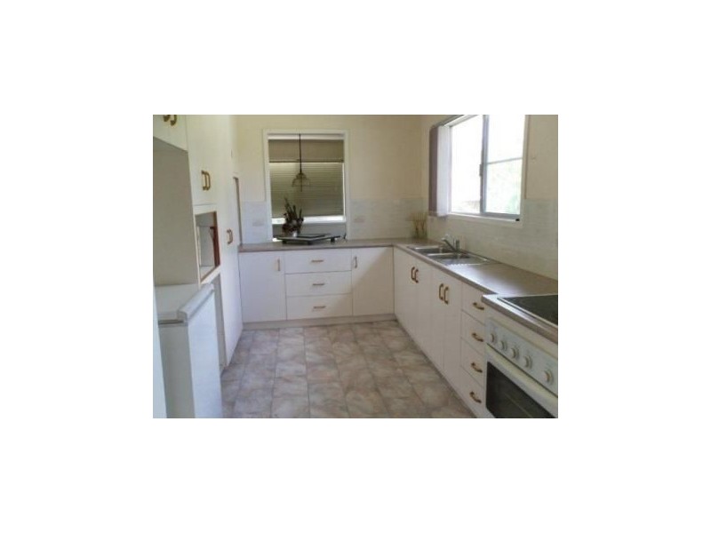 9 Renier Crescent, Moranbah QLD 4744