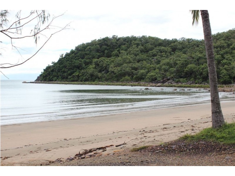 20 Adamson Street, Haliday Bay QLD 4740