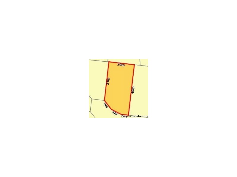 18 Toorak St, Glenella QLD 4740