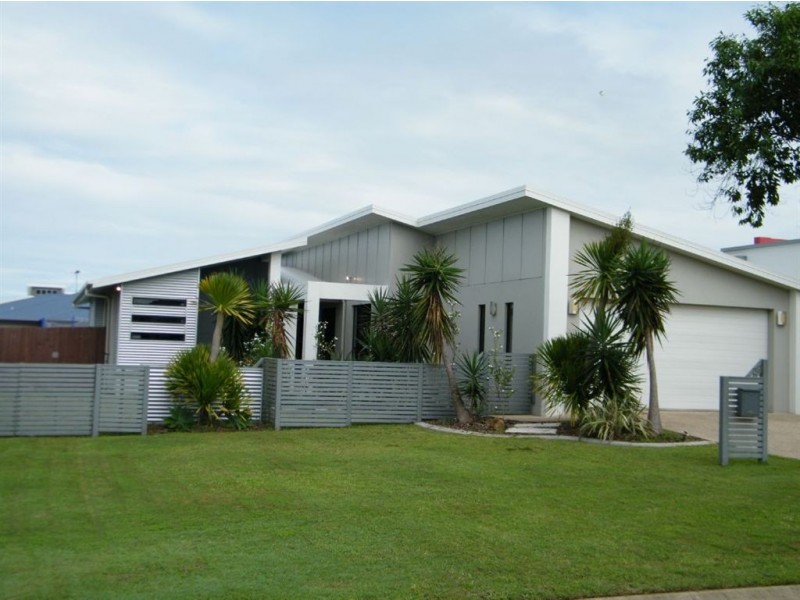29 Gingham Street, Glenella QLD 4740
