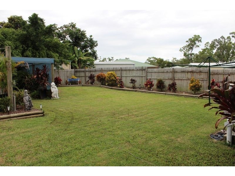 13 Murphy Street, Seaforth QLD 4741