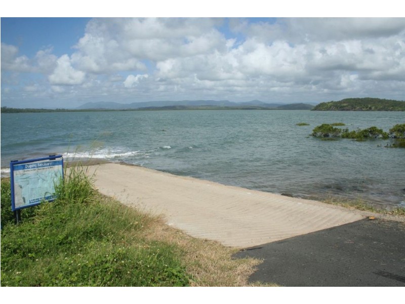 949 Grasstree Road, Sarina Beach QLD 4737