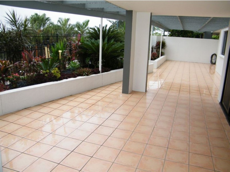 2/1 Nelson Street, Mackay QLD 4740