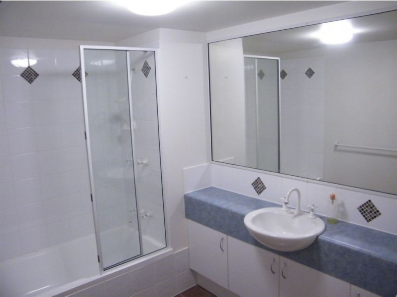 2/1 Nelson Street, Mackay QLD 4740