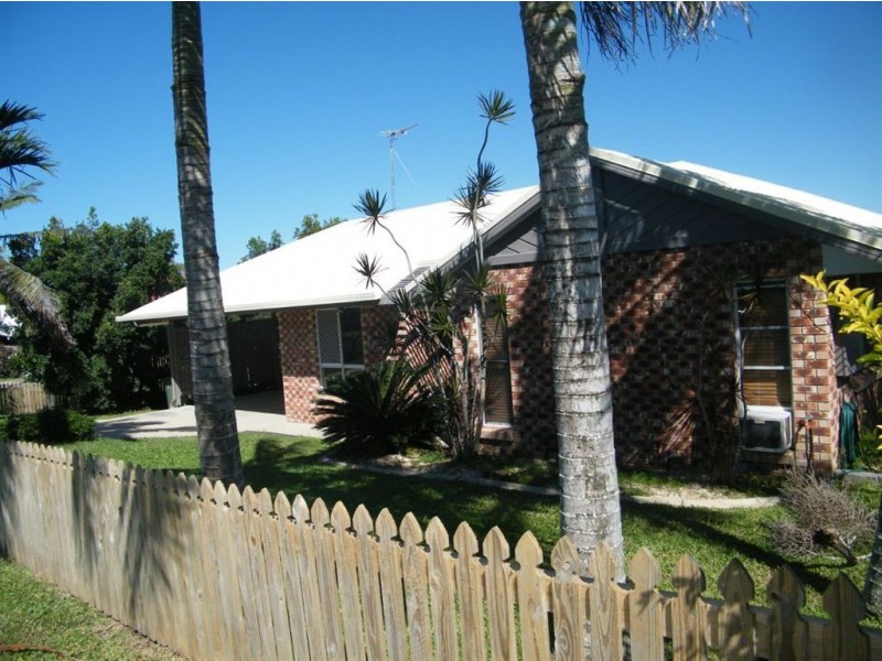 5 McLaughlin Drive, Eimeo QLD 4740