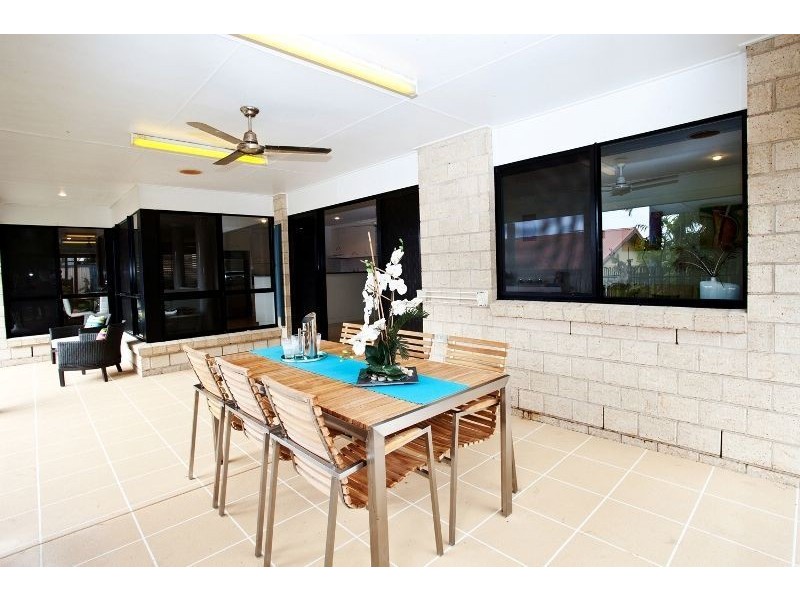 21 Barber Drive, Eimeo QLD 4740