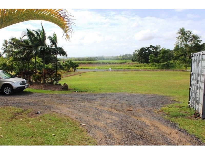 1315 Yakapari-Seaforth Road, Seaforth QLD 4741