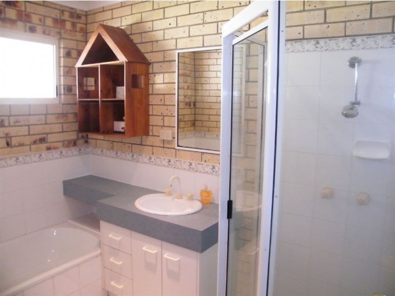 734 Mirani Eton Road, Mirani QLD 4754